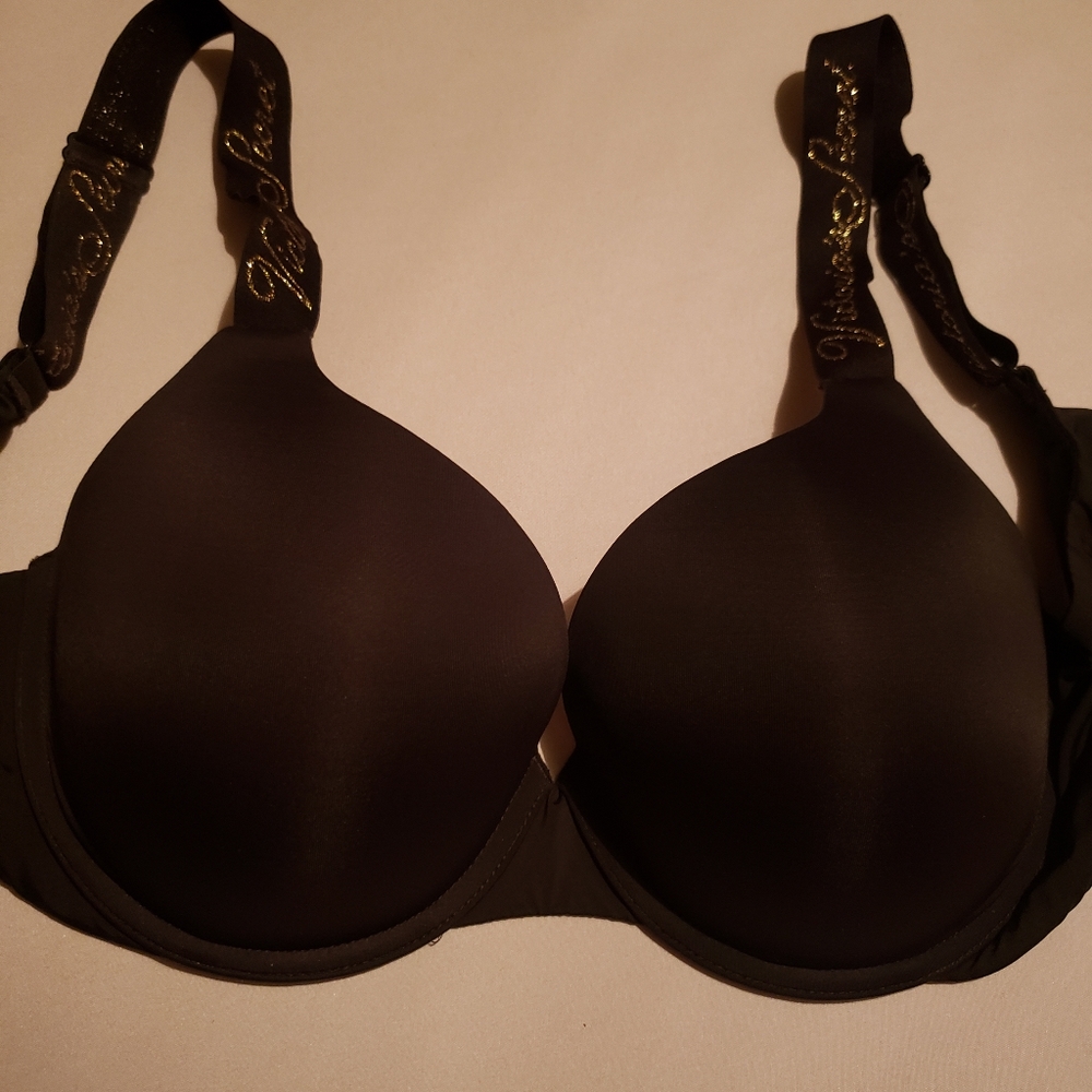 VS the T-shirt, push up full coverage